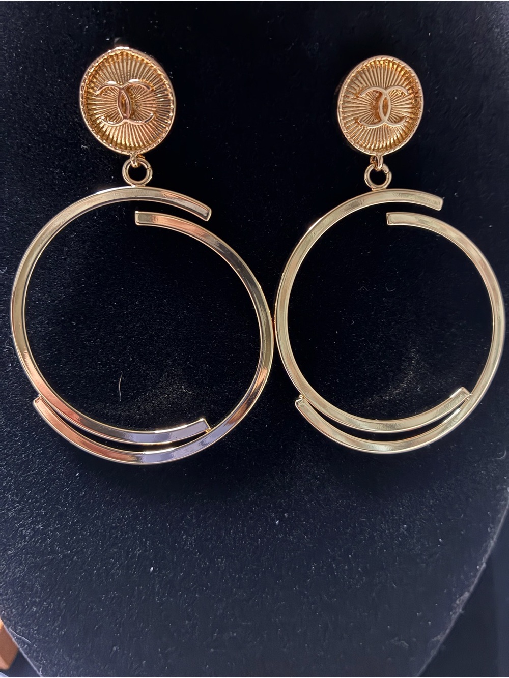 ChaneI Logo Hoop Gold-Tone Earrings For Pierced Ears